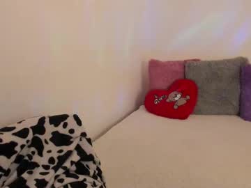 Live cam boy Manneliik_, 28 yrs – Hot Male Cams