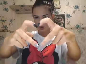 Margarettfears live cam preview — HD — shy — age 18