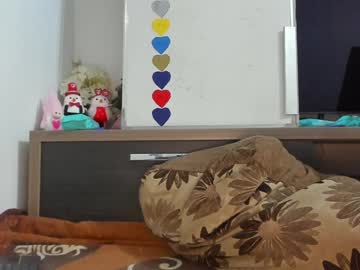 Live cam boy Mellbell_, 36 yrs – Hot Male Cams