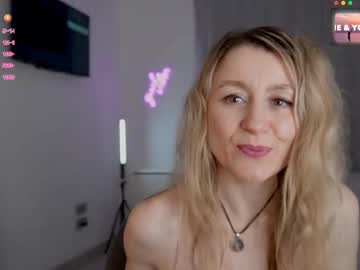 Live cam boy Milanacamgirl, 30 yrs – Hot Male Cams