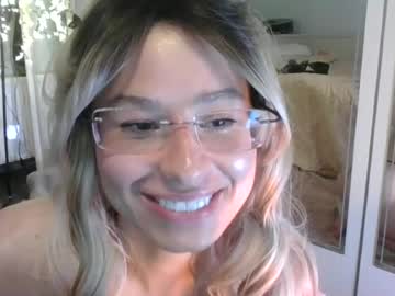 Milavampyrella live cam preview — HD — bigboobs — age 19