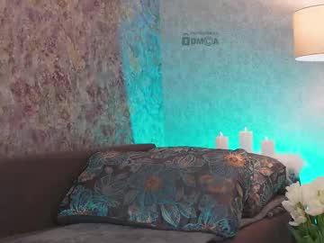 Live Feet Fetish Performer Misstics_, 25 yrs - Ted's Cam Directory