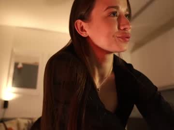 Mybelle  live cam preview — HD — new — age 20