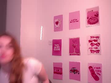 Naomilie live cam preview — HD — new — age 18