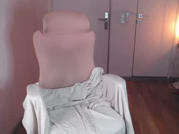 Live cam boy Nekobooo, 20 yrs – Hot Male Cams