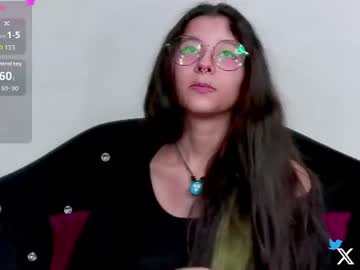 Noninha  live cam preview — HD — natural — age 0