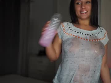 Live Milf Notamericanpie23, 30 yrs – Hot Milf Cams