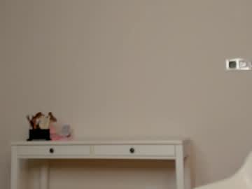 Live cam boy Oh__mia, 18 yrs – Hot Male Cams