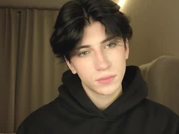 Live cam boy Oliver_star_boy, 19 yrs – Hot Male Cams