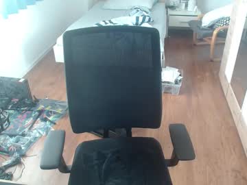 Live cam boy Overkneebabe, 22 yrs – Hot Male Cams