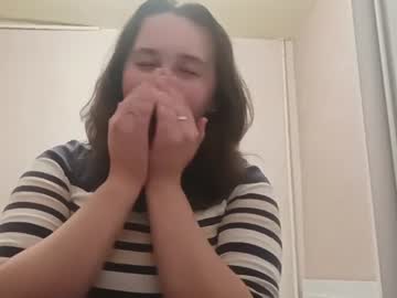 Pansyclowney live cam preview — HD — shy — age 18