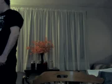Peacelovesexwine live cam preview — milf — age 0