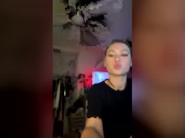 Live Cams Peachesncreampiezz, 22 yrs - Chaturbate Live