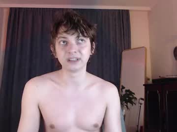 Live cam boy Pjatteryd – Hot Male Cams