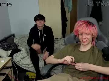 Live cam boy Polarny05, 18 yrs – Hot Male Cams