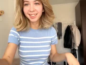 Rainajoye live cam preview — HD — british — age 18