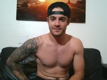 Live cam boy Rguy114, 25 yrs – Hot Male Cams