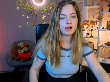 Rose Veil live cam preview — HD — lesbian — age 23