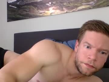 Royalo live cam preview — new — age 0