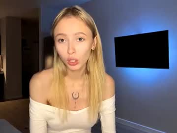 Seasonhamiss live cam preview — HD — lovense — age 18