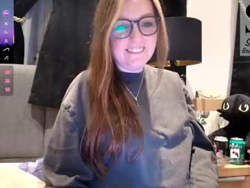 Live Milf Short_sweetpea, 32 yrs – Hot Milf Cams