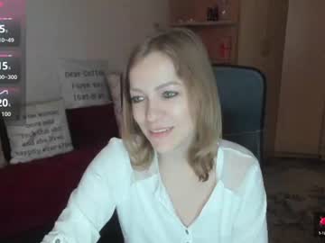 Sirenasilk live cam preview — HD — milf — age 30