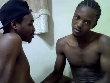 Live cam boy Smilzzz – Hot Gay Cams