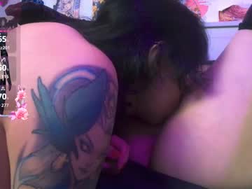 Live cam boy Snowblack_, 23 yrs – Hot Male Cams