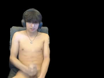 Spankysaber live cam preview — HD — twink — age 19