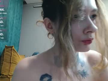 Spermblebee live cam preview — HD — new — age 18