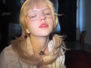 Super Pixie live cam preview — HD — young — age 0