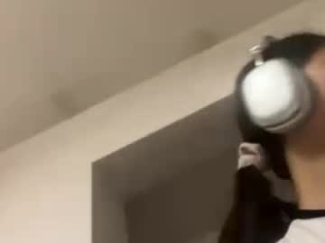 Live cam boy Suzannemarlor, 18 yrs – Hot Male Cams