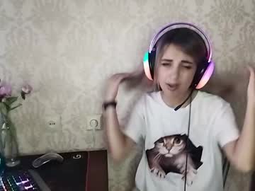 Live cam boy Sylviaoris, 19 yrs – Hot Male Cams