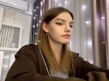 Live cam boy Tarahmelaun, 18 yrs – Hot Male Cams