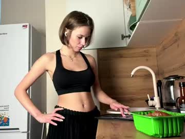 Tarshacobio live cam preview — shy — age 18
