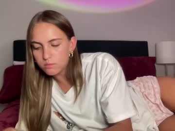 Live Cams Thetovashapiro, 19 yrs - Chaturbate Live