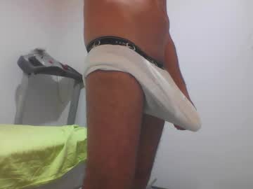 Live cam boy Three_legs24cm, 24 yrs – Hot Male Cams