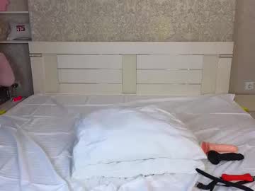 Live cam boy Tina__kim – Hot Male Cams