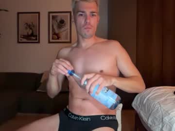 Tylermax94 live cam preview — HD — gay — age 0