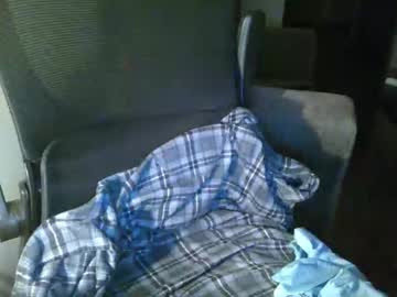 Live cam boy Uhhuhyea, 33 yrs – Hot Male Cams