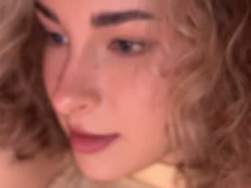 Uwunikaa Chaturbate cam profile