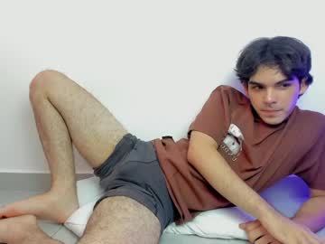 Live cam boy Velvetsteven, 18 yrs – Hot Male Cams