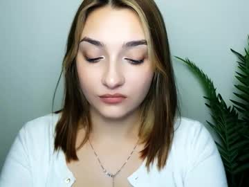 Live cam boy Veryveryshygirl, 23 yrs – Hot Male Cams