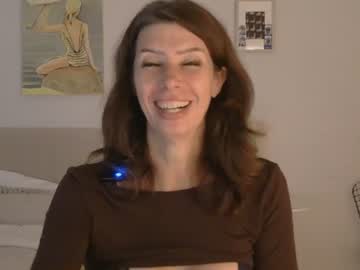 Whitequeen888 live cam preview — milf — age 36