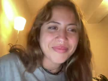 Xiale live cam preview — curvy — age 0