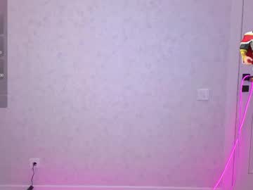 Live cam boy Yana_squrel_22, 25 yrs – Hot Male Cams