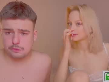 Live cam boy Your_molly_mark, 21 yrs – Hot Couples Cams