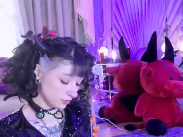 Zephirah Abney live cam profile photo — live — HD — goth — age 19 — cute hell ?